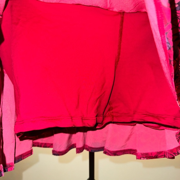 Lululemon Run Pace Setter Skirt in Prisma Multi Guava Lava Boom Juice Size 4. - Picture 10 of 15